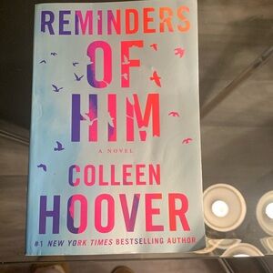 Reminders of Him Author Colleen Hoover great read used